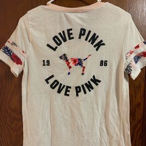 VS Pink T-Shirt
